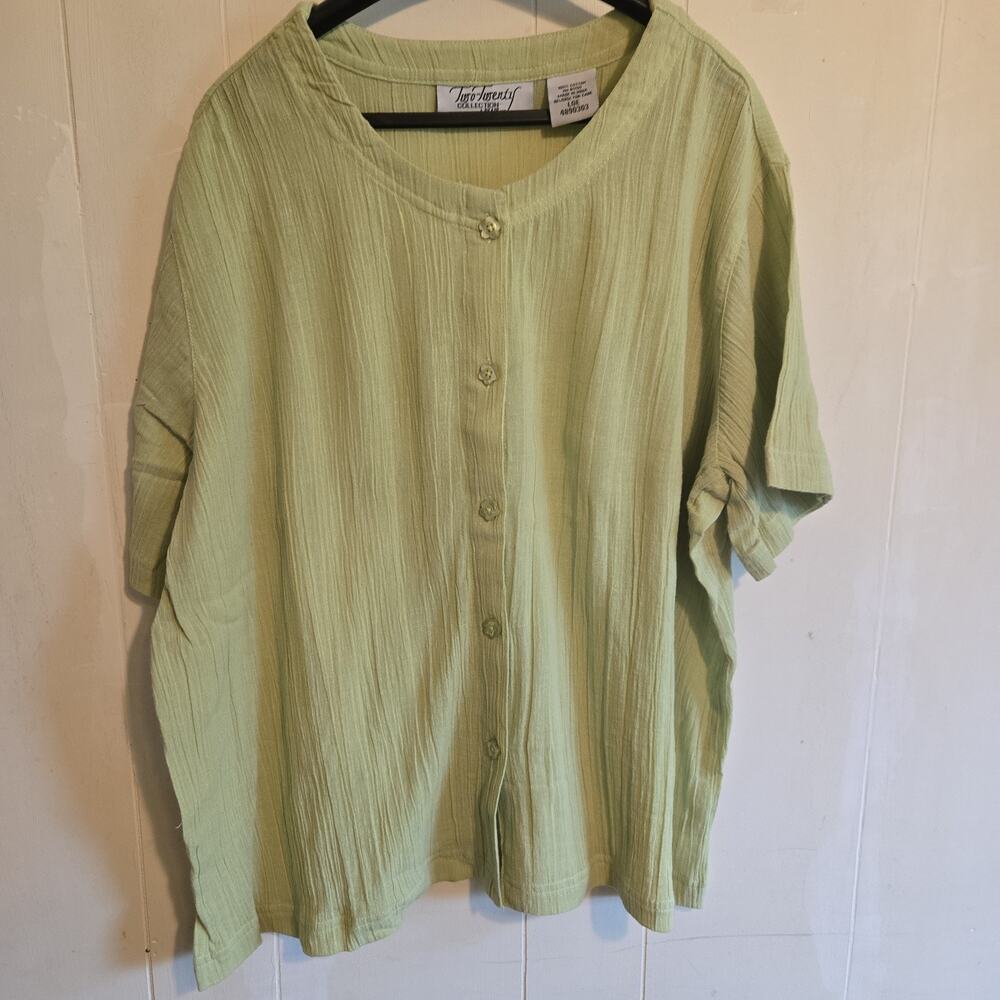 TWO-TWENTY COLLECTION LARGE Lime Green 100% Cotton Flower Buttons